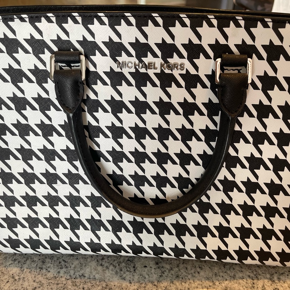 Michael Kors purse
